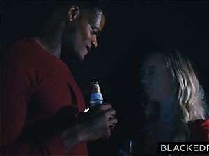 BLACKEDRAW bf with cheating dream shares his platinum-blonde gf